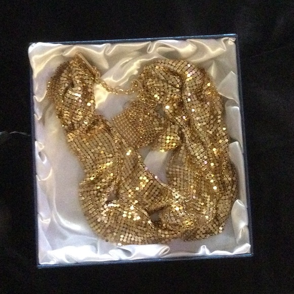 ❤️PRETTY GOLD NECKLACES❤️ - Picture 7 of 8